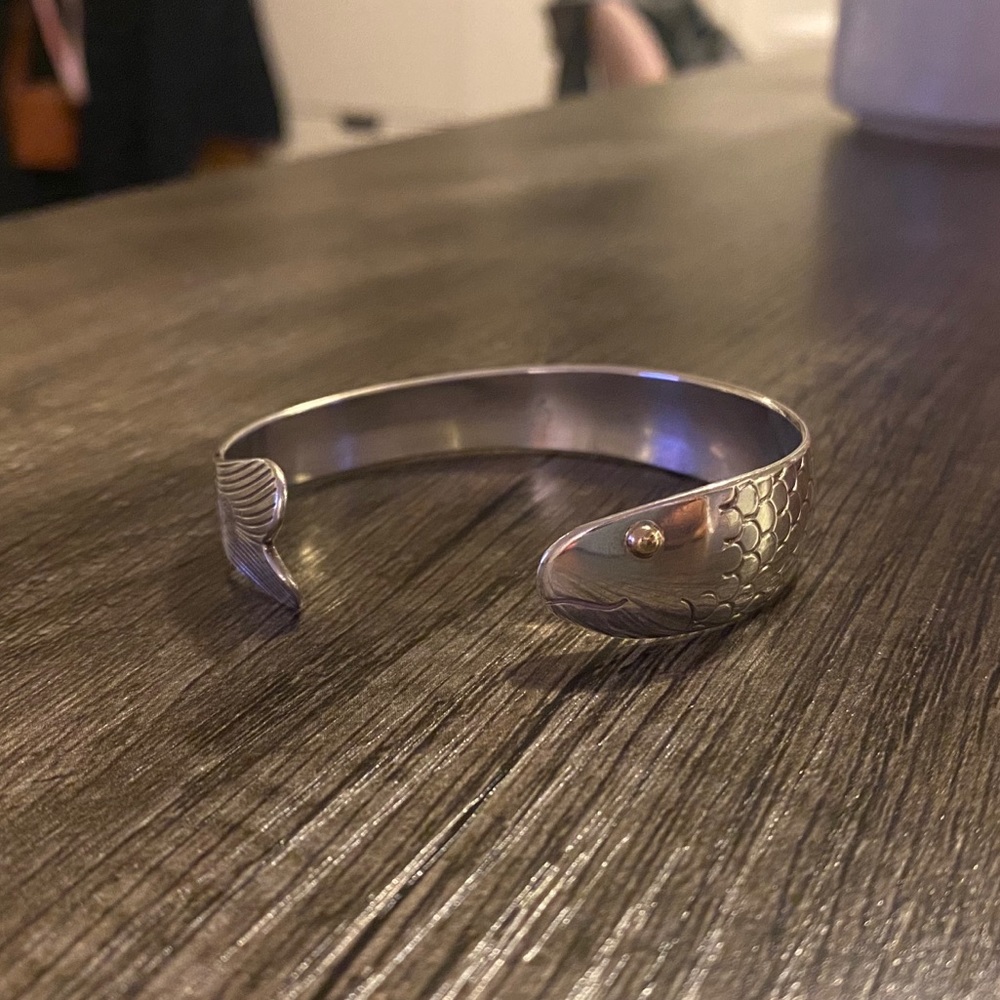 Eden Hand Arts Cape Cod Herring Fish Cuff M